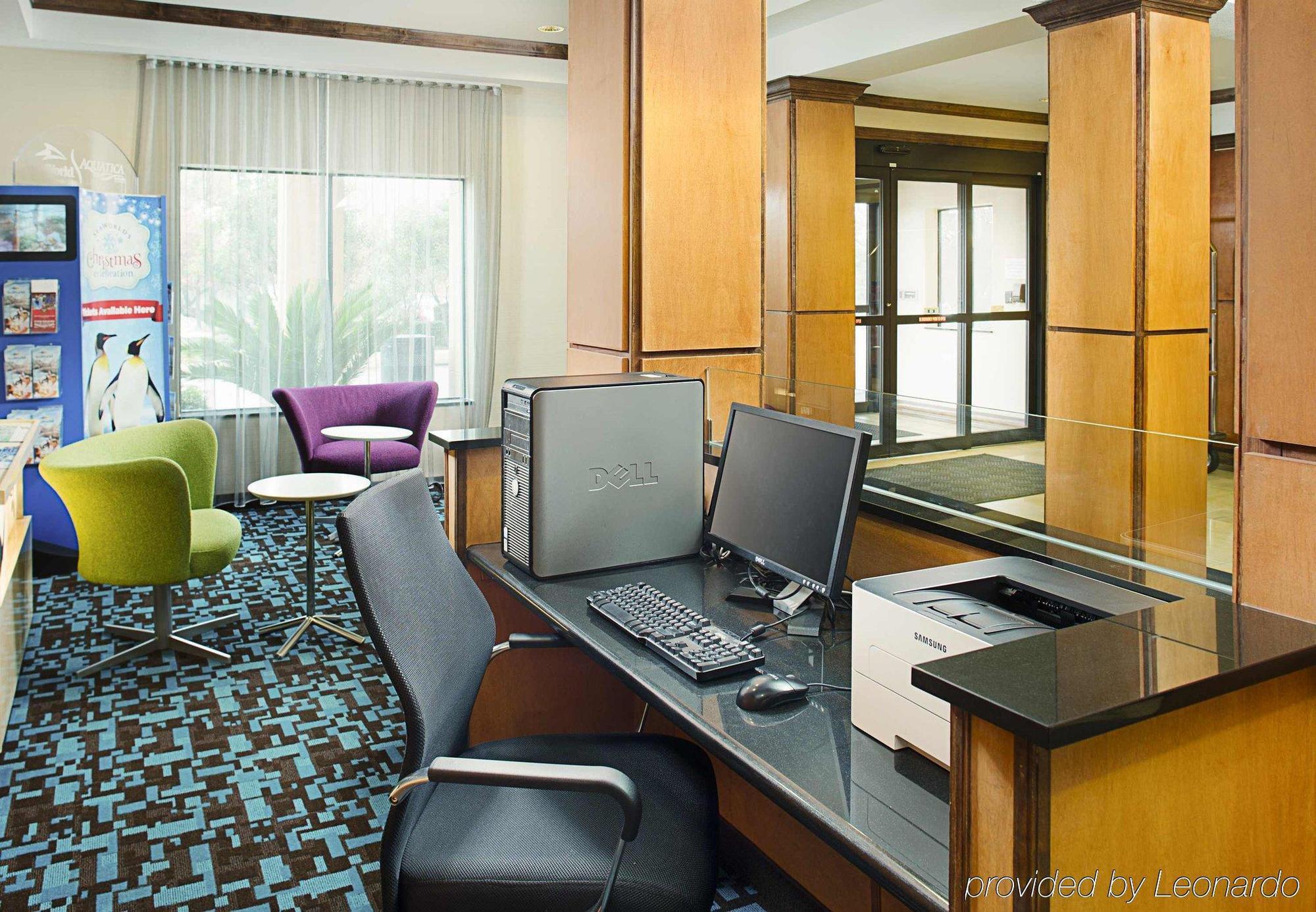Fairfield Inn & Suites By Marriott San Antonio Seaworld / Westover Hills Exterior photo